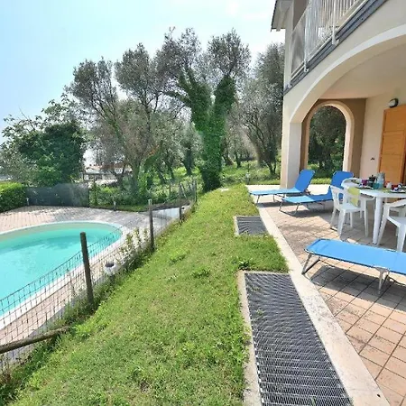 Theo E Fabiola Con Piscina E Vista Lägenhet
