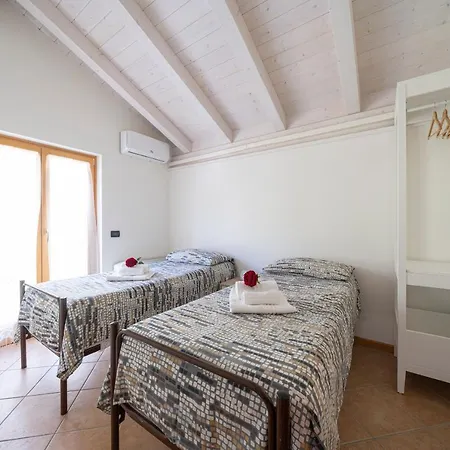 Lägenhet Theo E Fabiola Con Piscina E Vista
