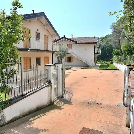 Theo E Fabiola Con Piscina E Vista Lägenhet